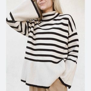 Long Sleeve Striped Sweater Turtleneck Side Split Ribbed Knit Oversized Sz s